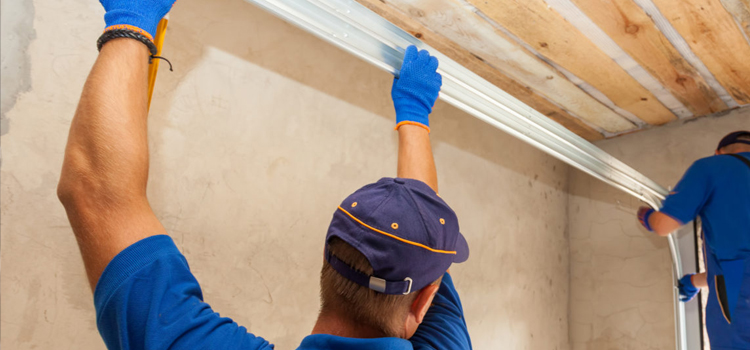 commercial overhead garage door repair in Doral