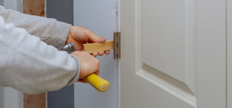 fiberglass entry door repair in Doral