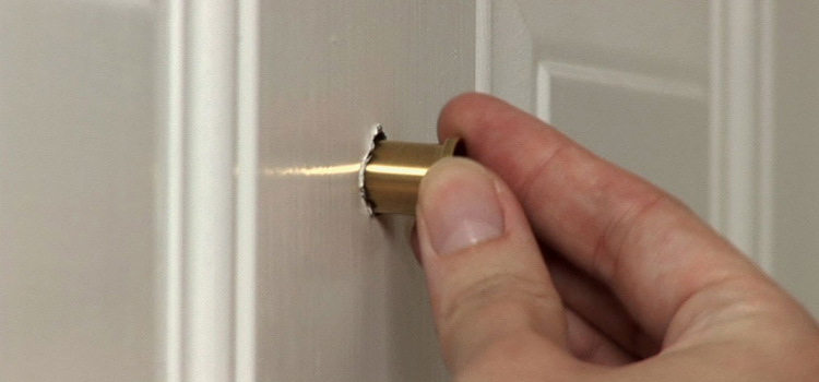 peephole door repair in Doral